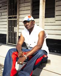 Elvis Akujobi